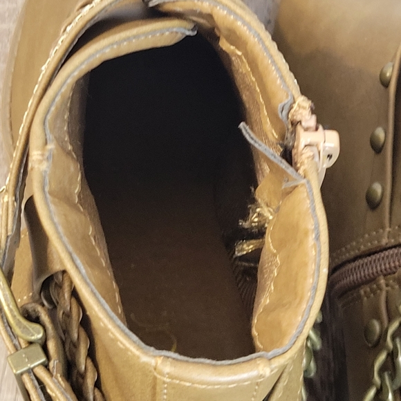 Sugar Embellished Tan Booties Size 8 - Picture 10 of 16